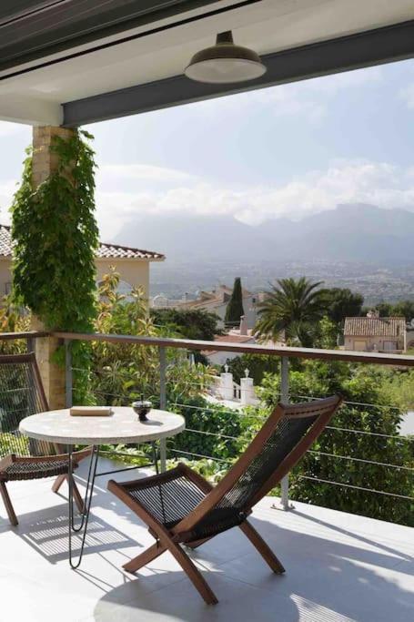 Villa In Albir L'Alfas del Pi Bagian luar foto